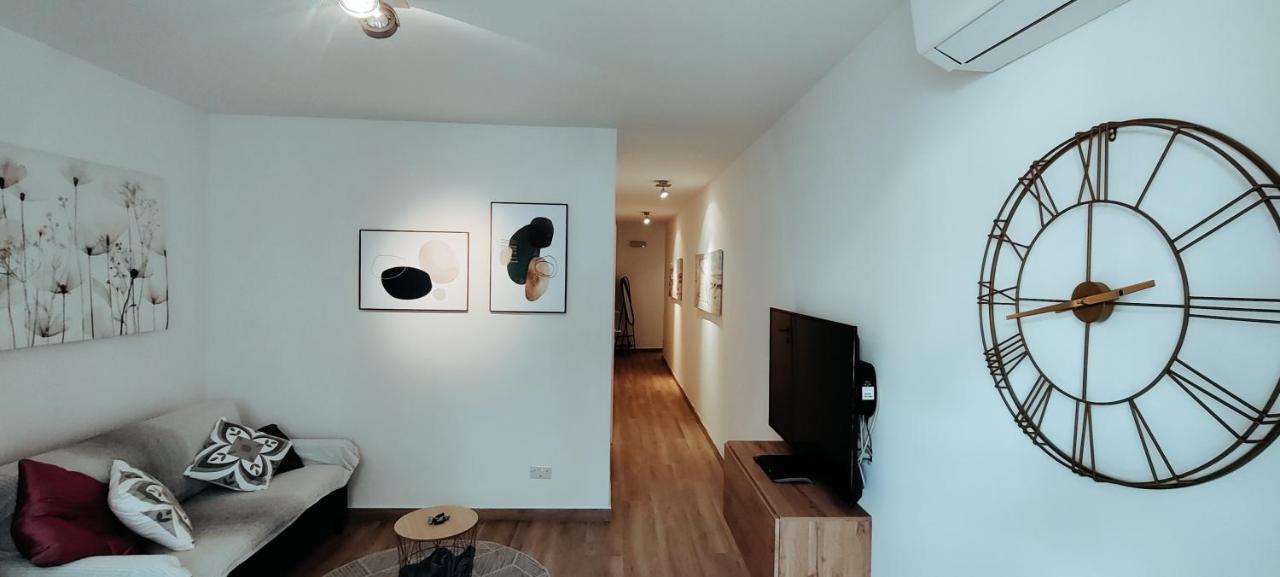 Getaway Suites Apartment 슬렌디 외부 사진