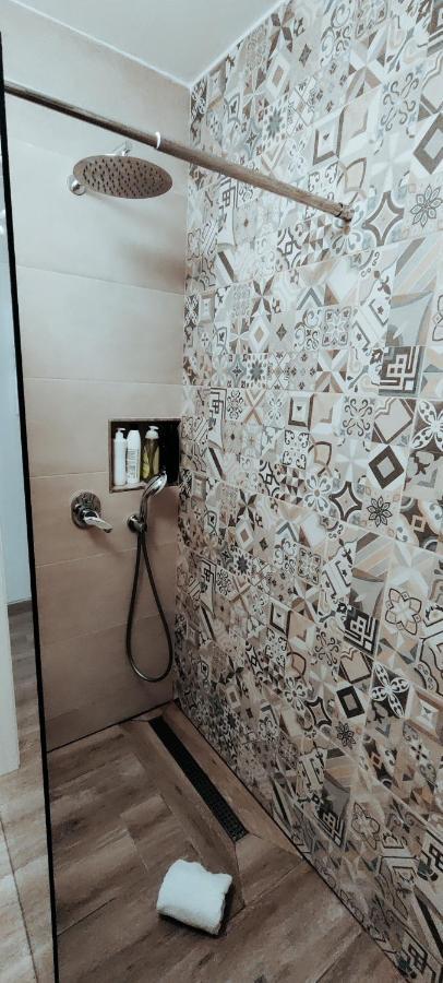 Getaway Suites Apartment 슬렌디 외부 사진